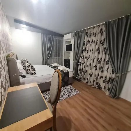 Сапфир - Топ Център Apartment *